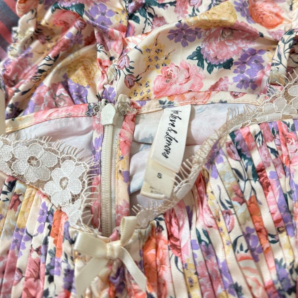 Gardenia For Love & Lemons Floral Slip Dress. - Picture 3 of 8